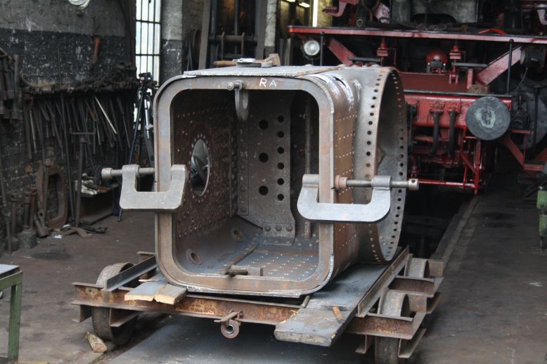 Feuerb&uuml;chse (Gr&ouml;&szlig;e 71 Kb)