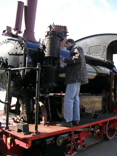 Montage der Luftpumpe (Gr&ouml;&szlig;e 33 Kb)