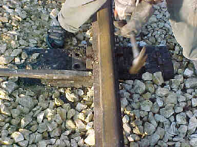 Rippenplatte entfernen (Größe ca. 18,5 Kb)