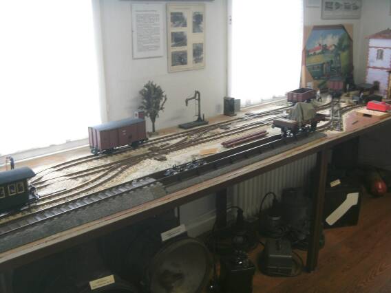 Modellbahnanlage (Größe ca. 26 Kb)
