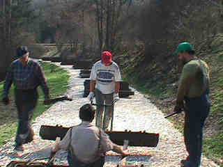 Anfahren einer Schwelle (10Kb)