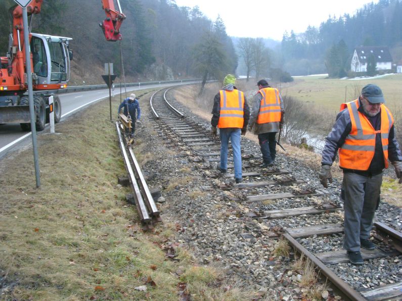 auf zum nächsten Gleisjoch (Größ 114 kb)