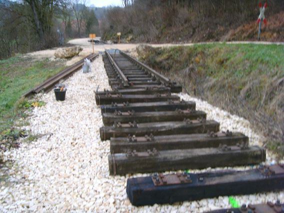 Gleisjoch vor dem Bü (Größe ca. 53 kB)