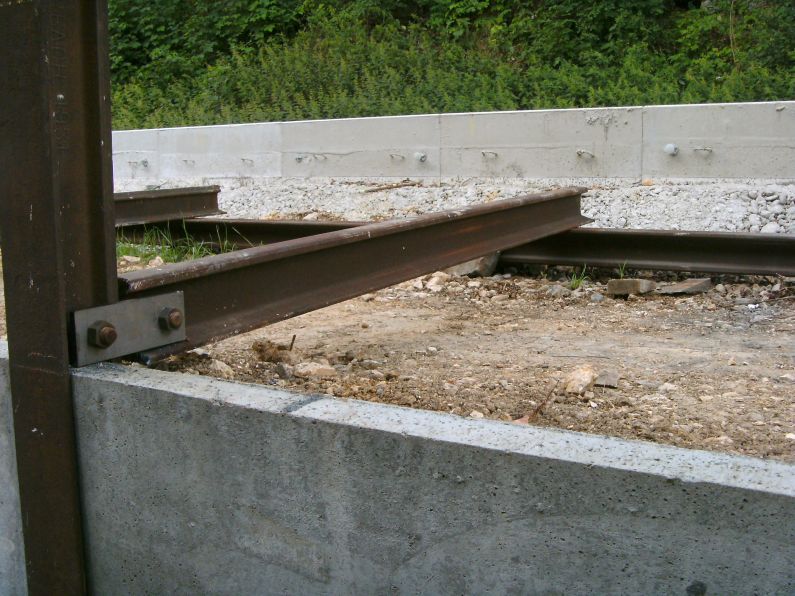 Bahnsteigbau Iggenhausen(Größe ca. 126 kB)