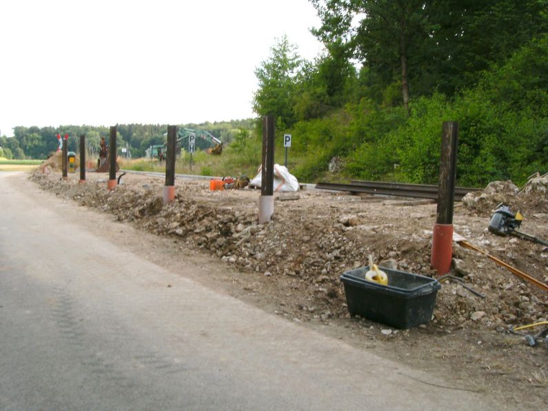 Bahnsteigbau Iggenhausen(Größe ca. 126 kB)