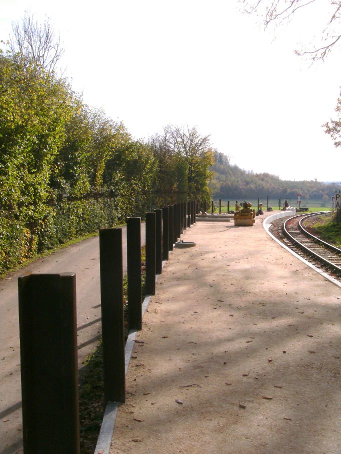 Bahnsteigbau Iggenhausen(Größe ca. 111 kB)
