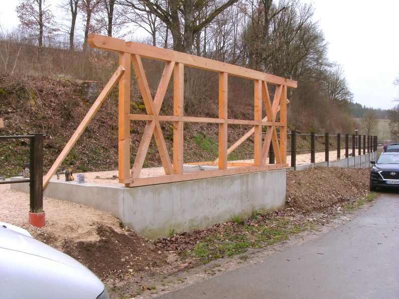 Bahnsteigbau Iggenhausen(Größe ca. 121 kB)