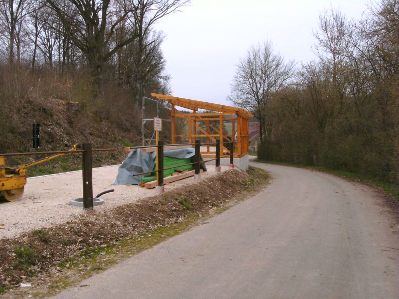 Bahnsteigbau Iggenhausen(Größe ca. 98 kB)