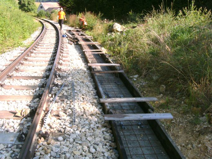Bahnsteigbau Iggenhausen(Größe ca. 101 kB)