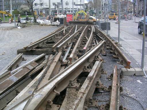 Die zerlegte erste Weiche (Gr&ouml;&szlig;e ca. 50 kb)