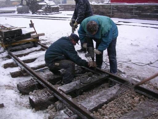 Auch im Schneetreiben wird gearbeitet (Gr&ouml;&szlig;e ca. 38 Kb)