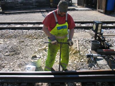 Festschrauben (Gr&ouml;&szlig;e ca. 38 kb)