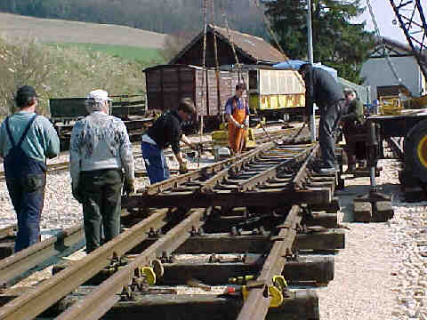 Anschlagen des Zungenst&uuml;cks (26,6 Kb)